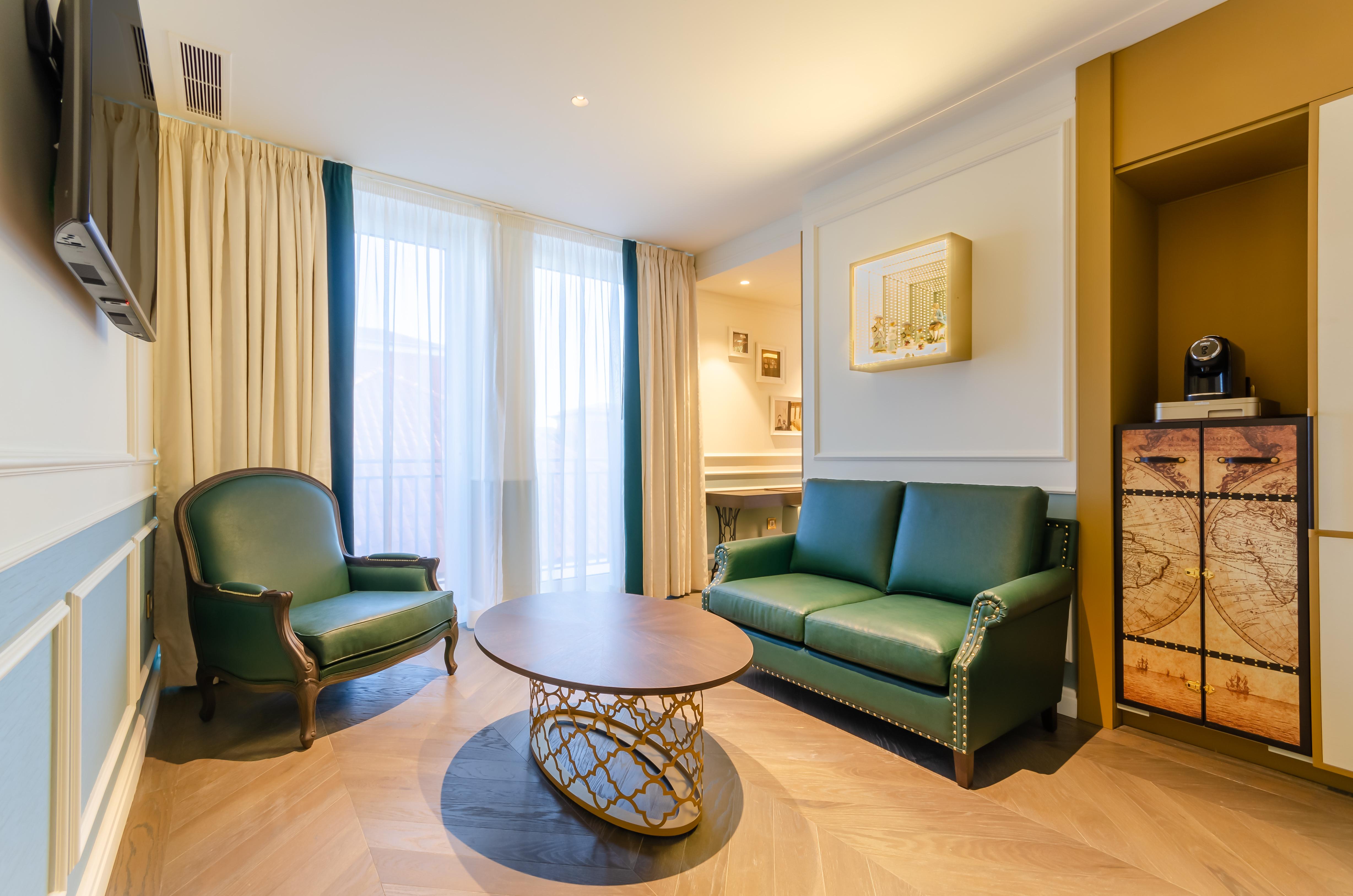 The Emerald House Lisbon Curio Collection By Hilton Hotell Eksteriør bilde